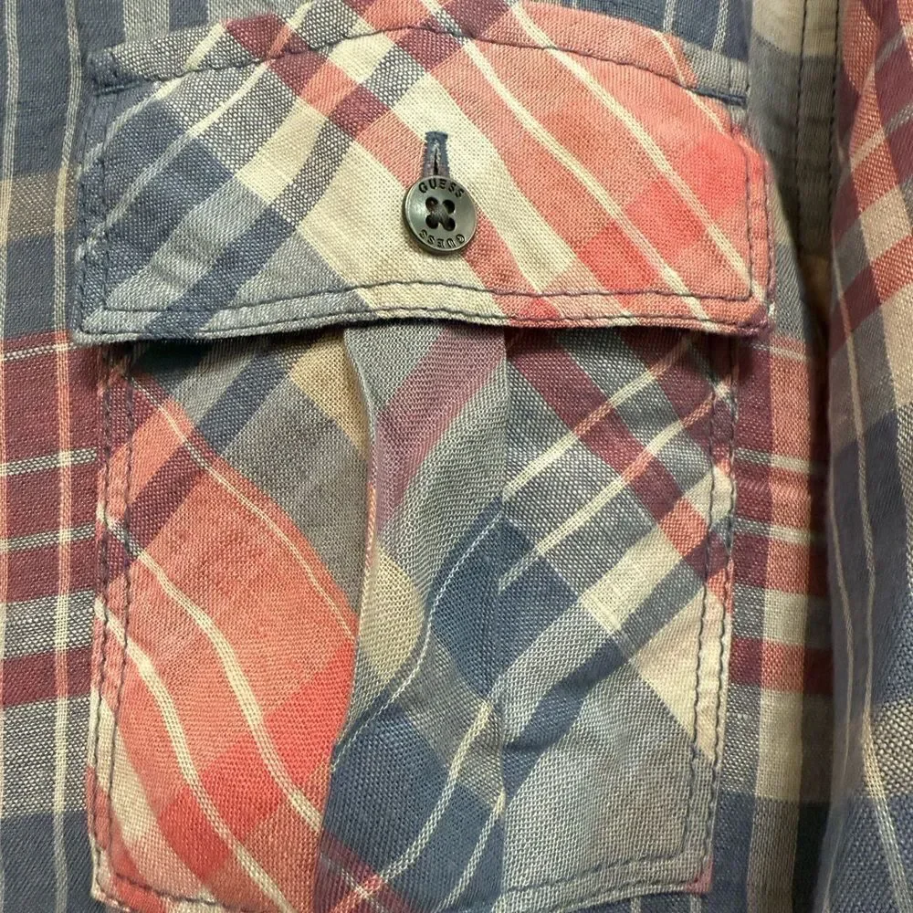 Guess size L slim fit Plaid Button-Up Shirt in Pink and Blue